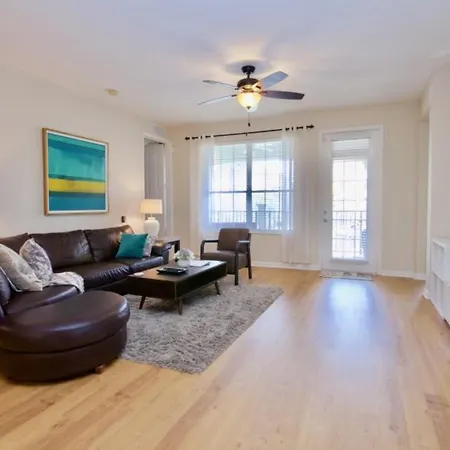 Fantastic Vista Cay Luxury Haven Condo Near All Theme Parks And Walk To Convention Center